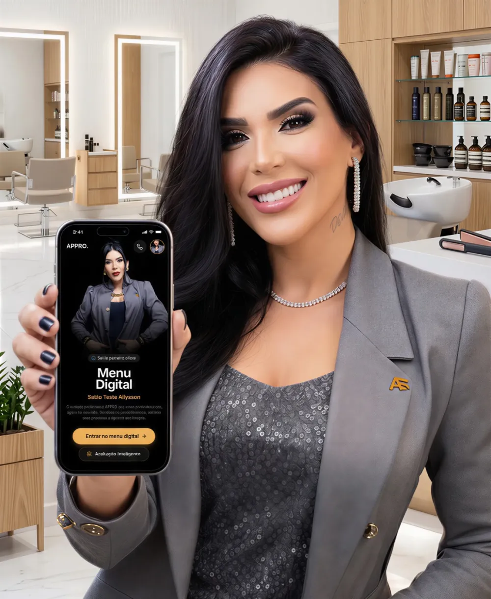 Profissional usando o menu digital APPRO no salão